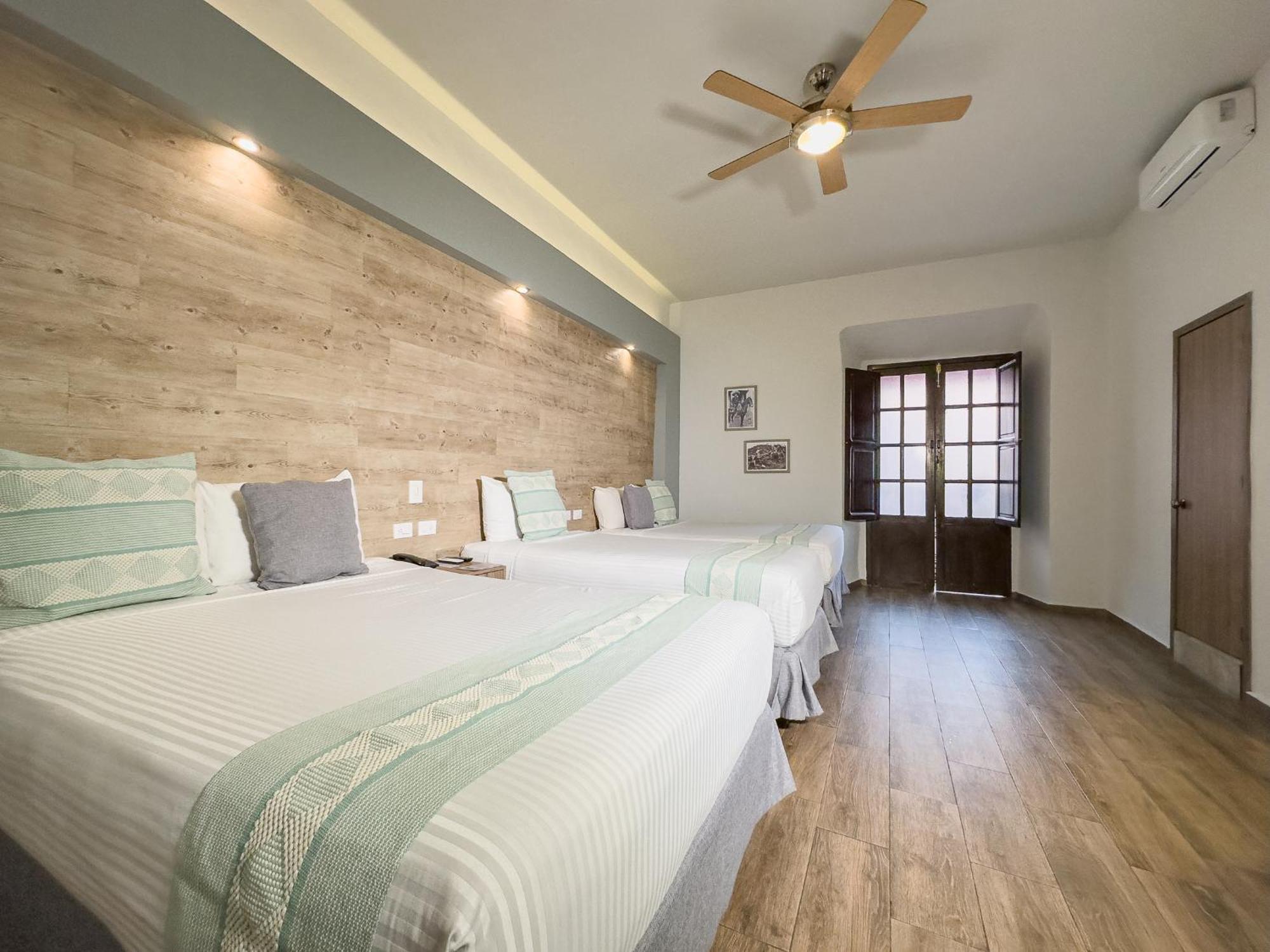 Hotel Hidalgo Queretaro Ngoại thất bức ảnh