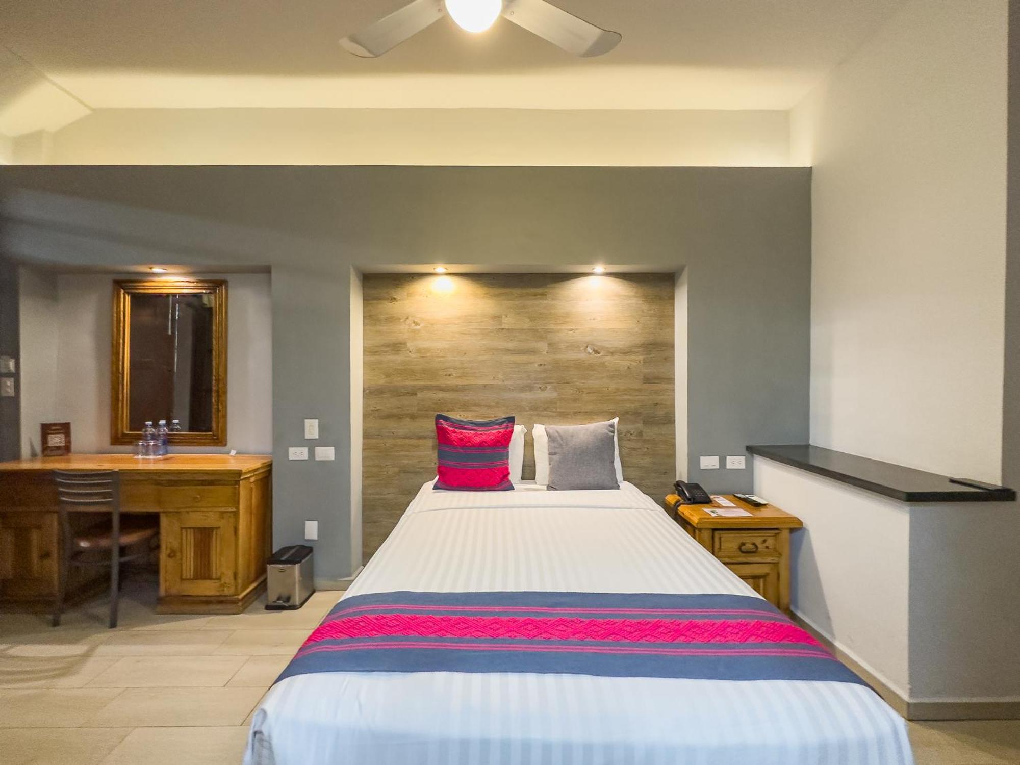 Hotel Hidalgo Queretaro Ngoại thất bức ảnh